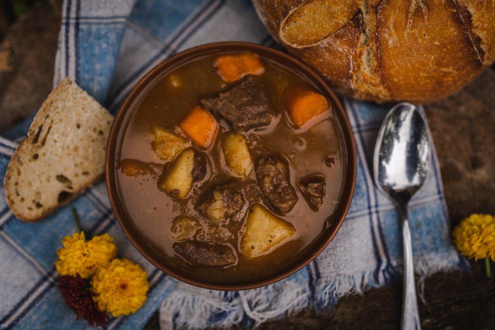 Resep Sop Senerek Khas Magelang, Hangatnya Cita Rasa Tradisional!