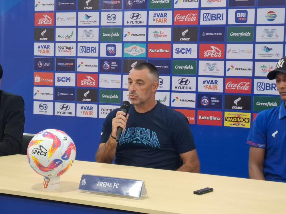 Pelatih Arema FC, Ze Gomes. (IDN Times/Rizal Adhi Pratama)