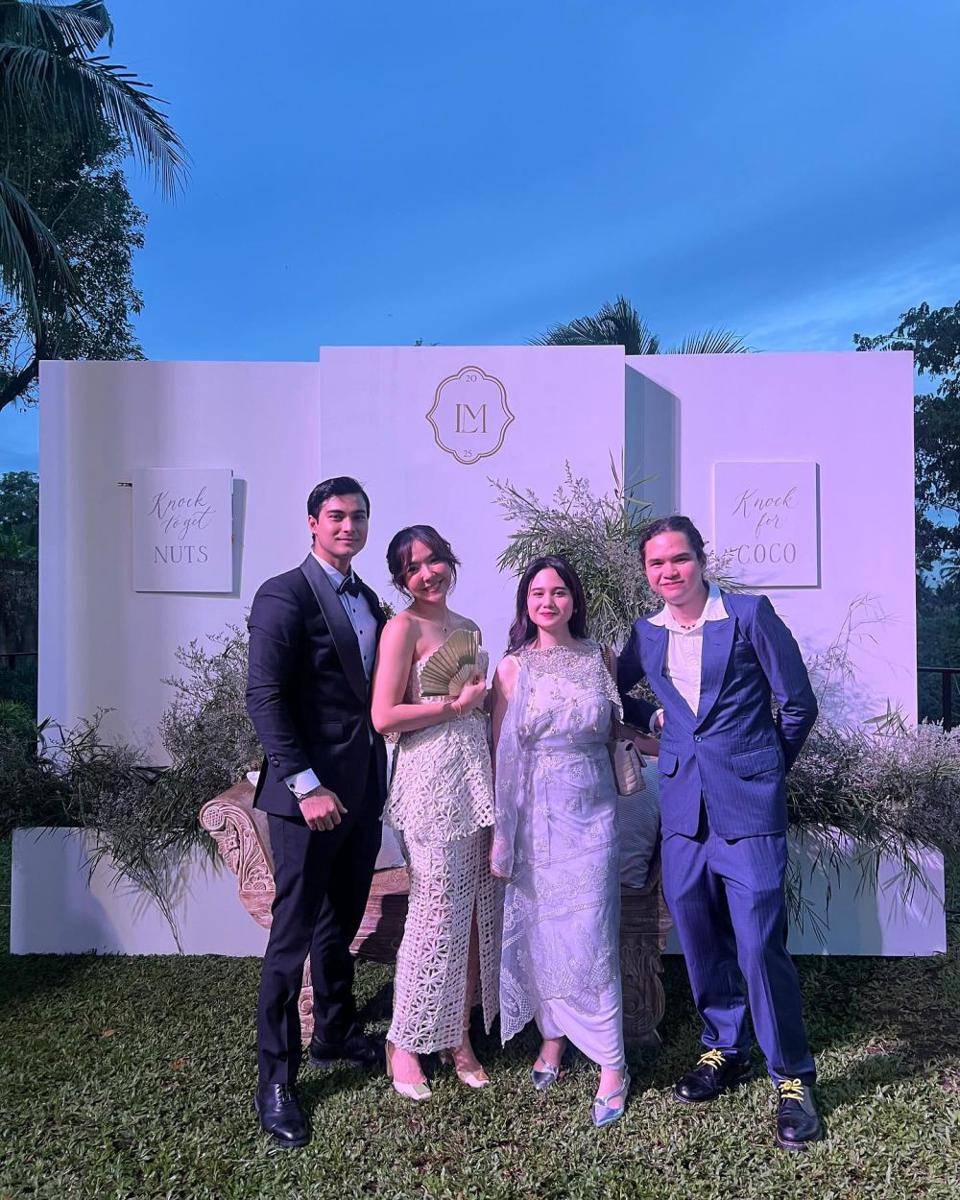 artis di resepsi Luna Maya (instagram.com/tissabiani)