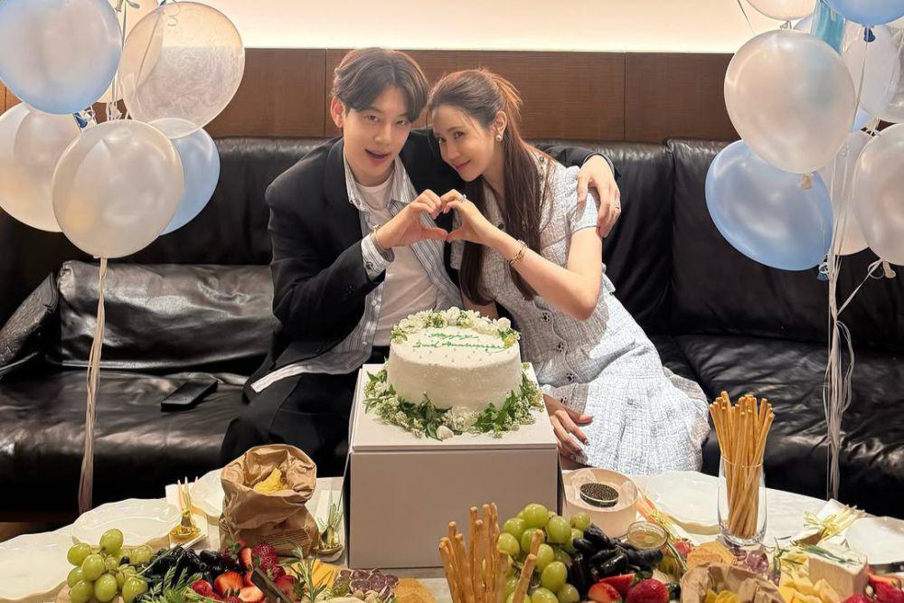 Manis Banget, 7 Potret Wedding Anniversary Ke-2 Lee Da Hae dan SE7EN