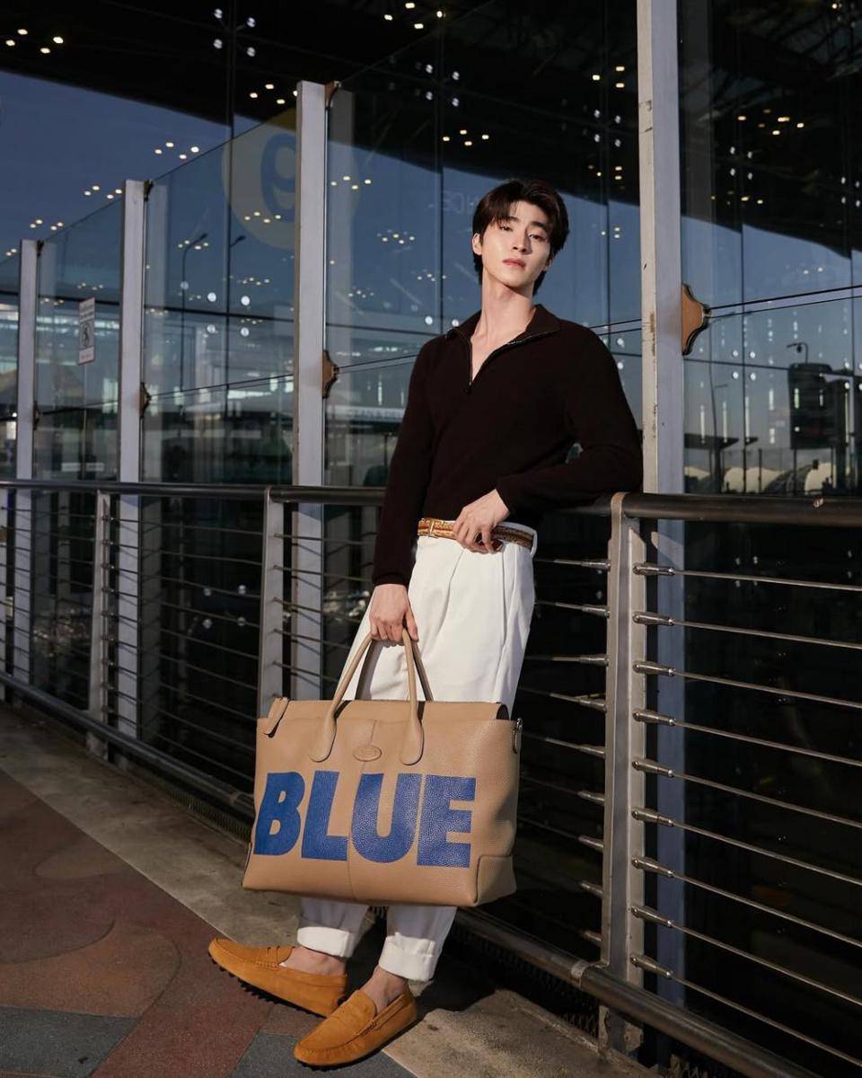 Blue Pongtiwat (instagram.com/blue_pongtiwat)