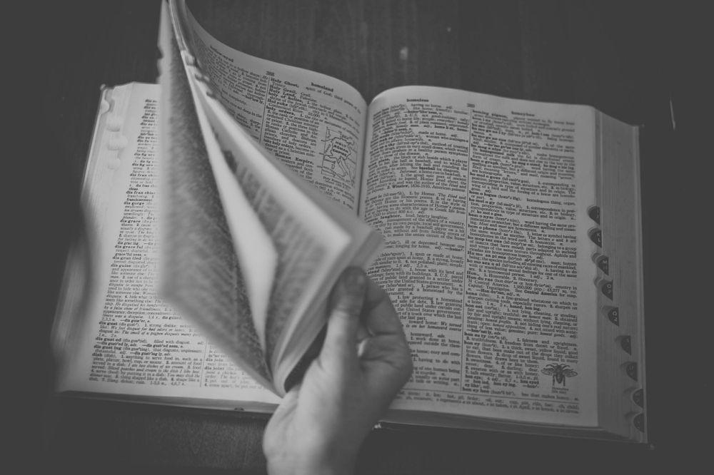 6 Cara Menambah Kosakata Bahasa Inggris Kalau Kamu Malas Membaca