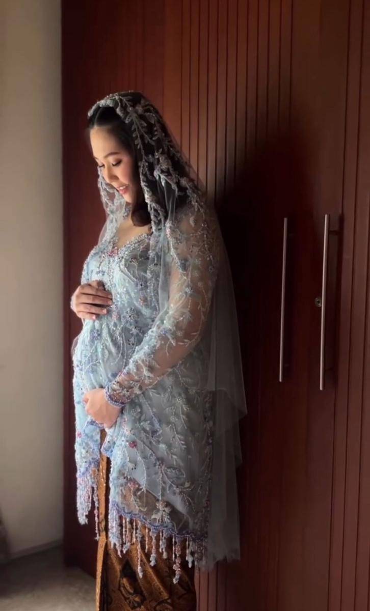 Mitoni Ribka Sugiarto. (Instagram.com/myrnamyura)