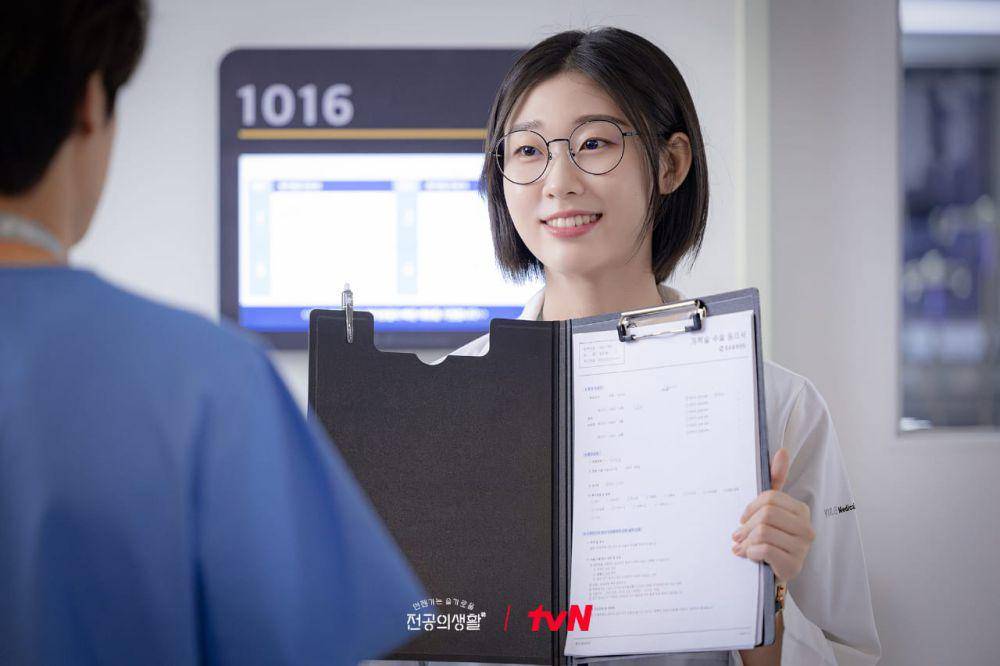 Han Ye Ji di Resident Playbook (dok. tvN/Resident Playbook)