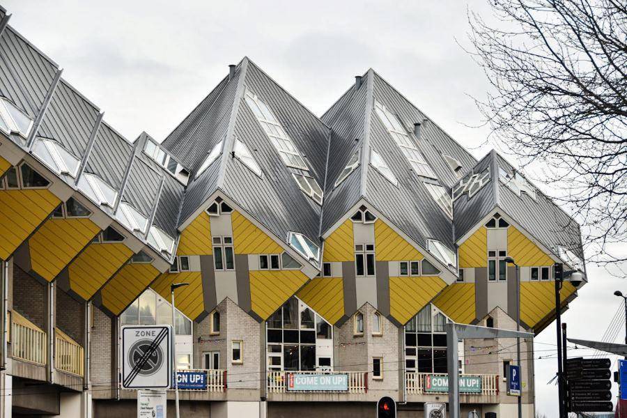 Kubuswoningen, Rotterdam (pexels.com/Ira)