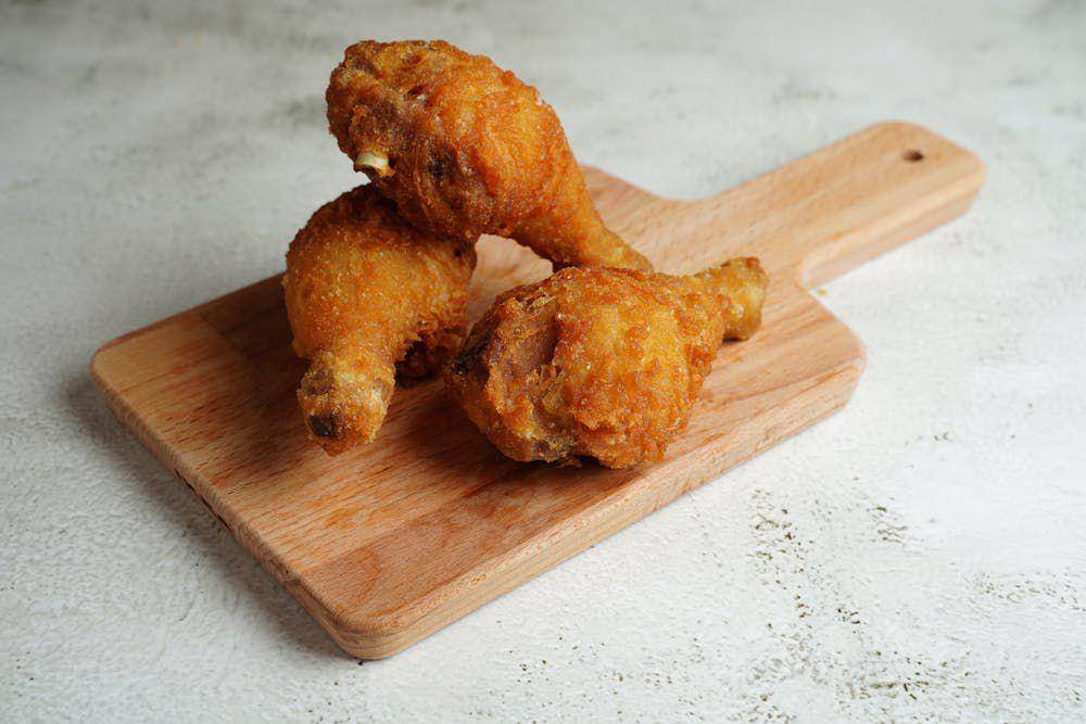ilustrasi ayam goreng tepung (pexels.com/Kai-Chieh Chan)