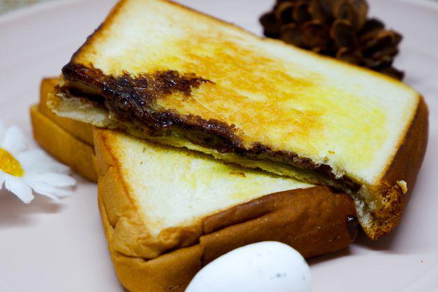 7 Inspirasi Sarapan Manis Simpel dari Roti Tawar, Pagi Jadi Semangat!
