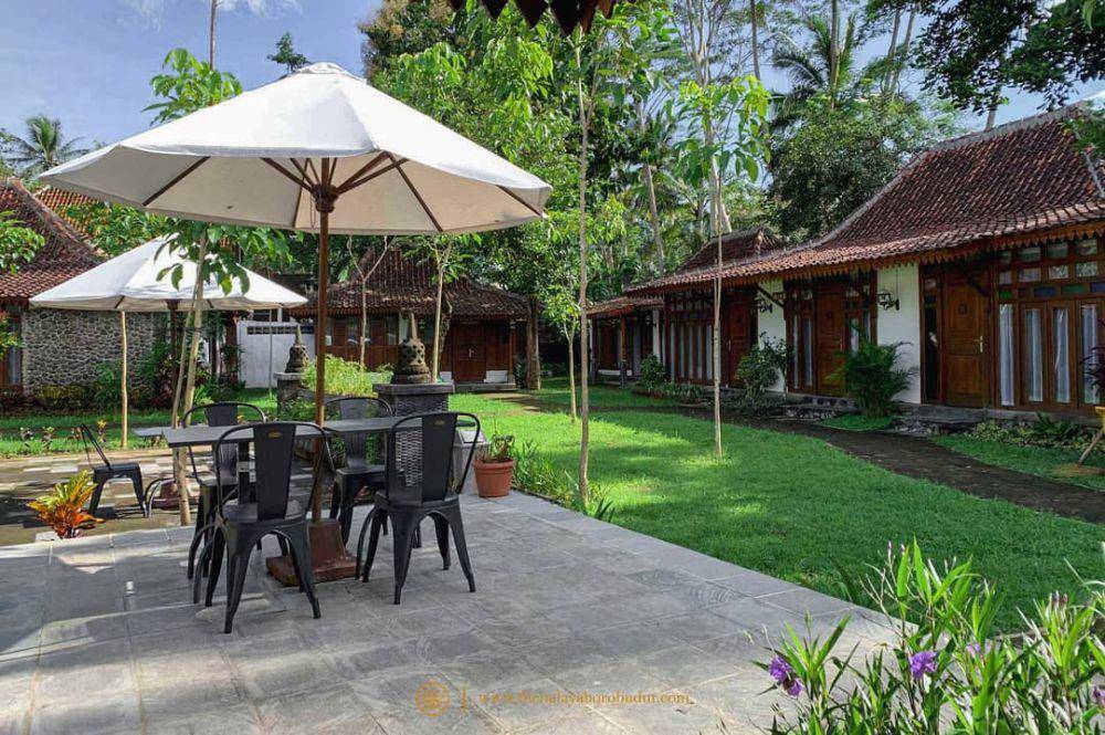 The Nalaya Hotel & Resto (instagram.com/thenalayahotel)
