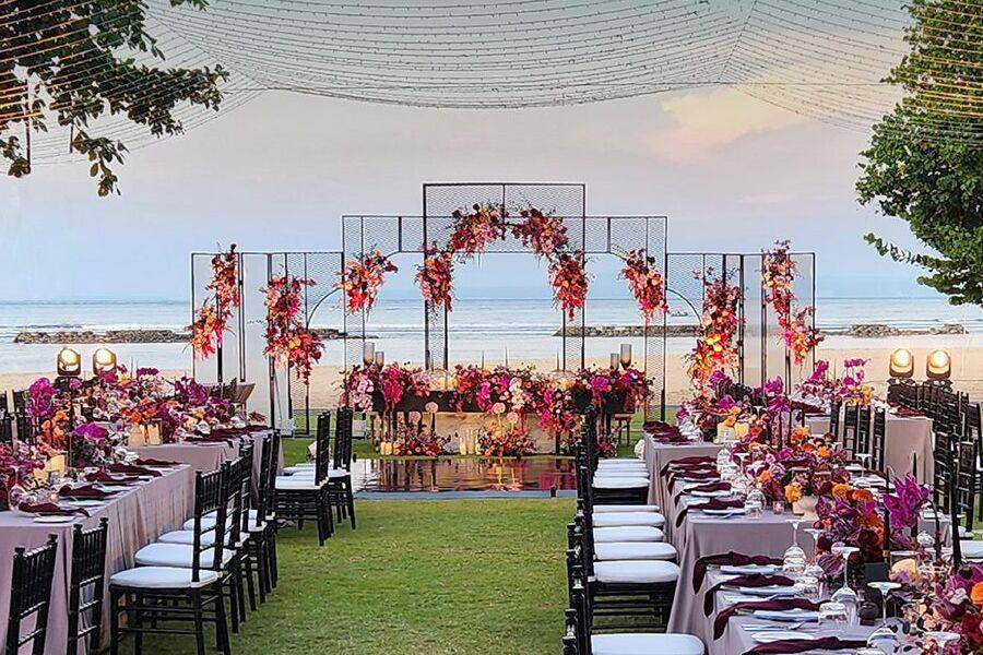 Sofitel Bali (instagram.com/sofitelbalinusadua)