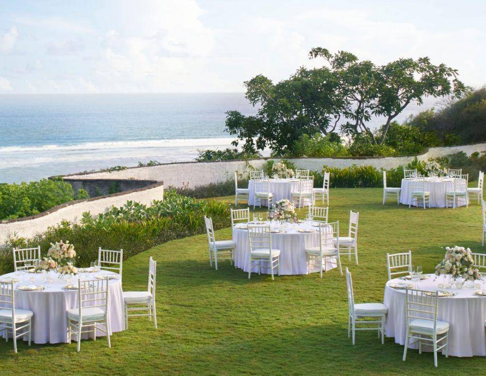 The Ritz-Carlton (instagram.com/ritzcarltonbali)