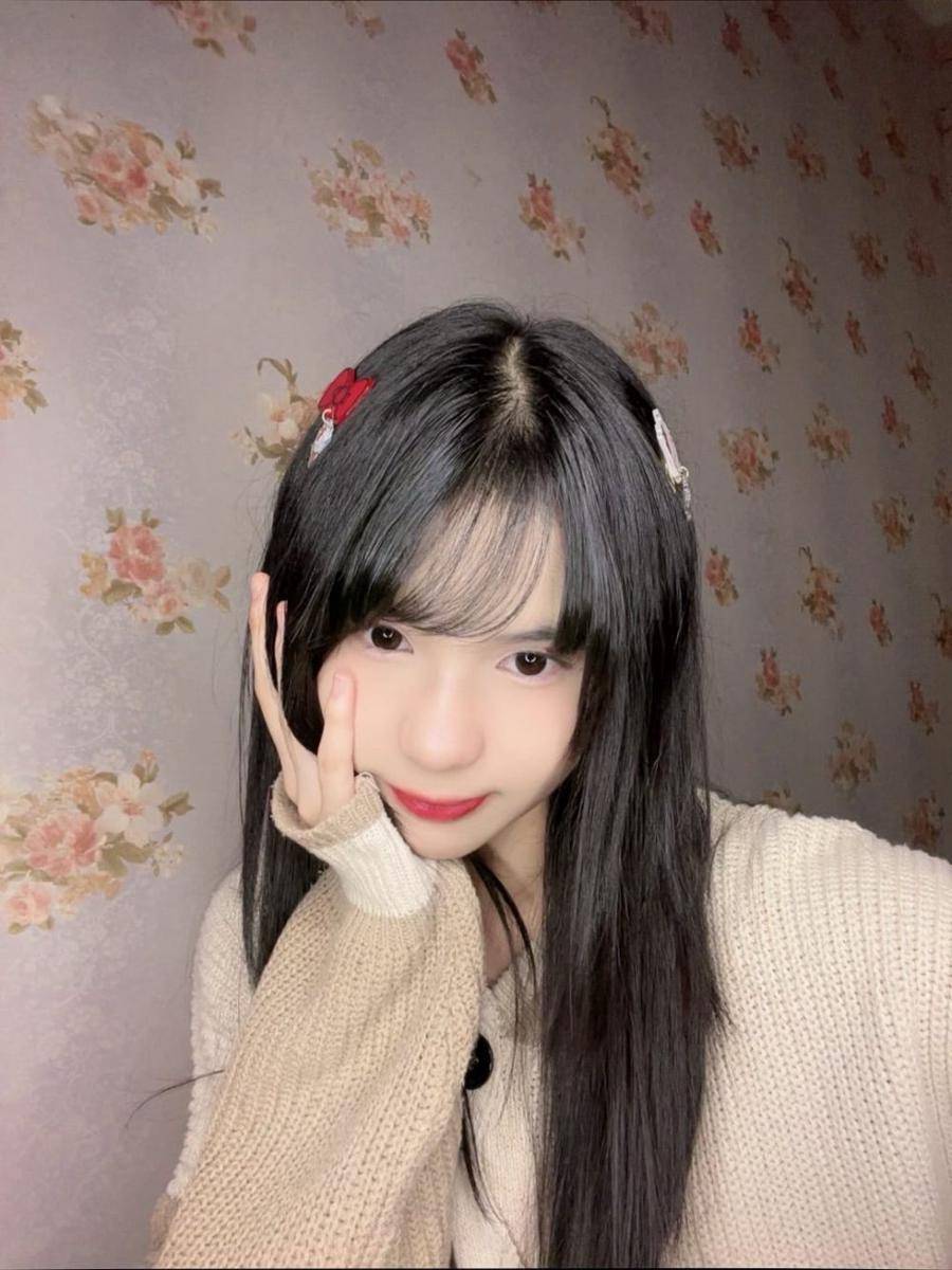 Trisha JKT48 (x.com/JTrisha_JKT48)