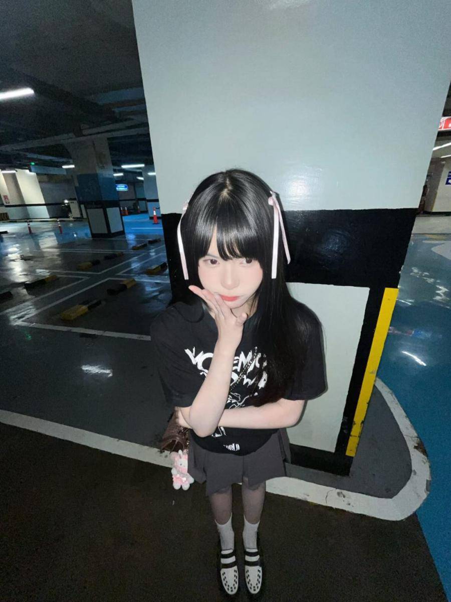 Trisha JKT48 (x.com/JTrisha_JKT48)