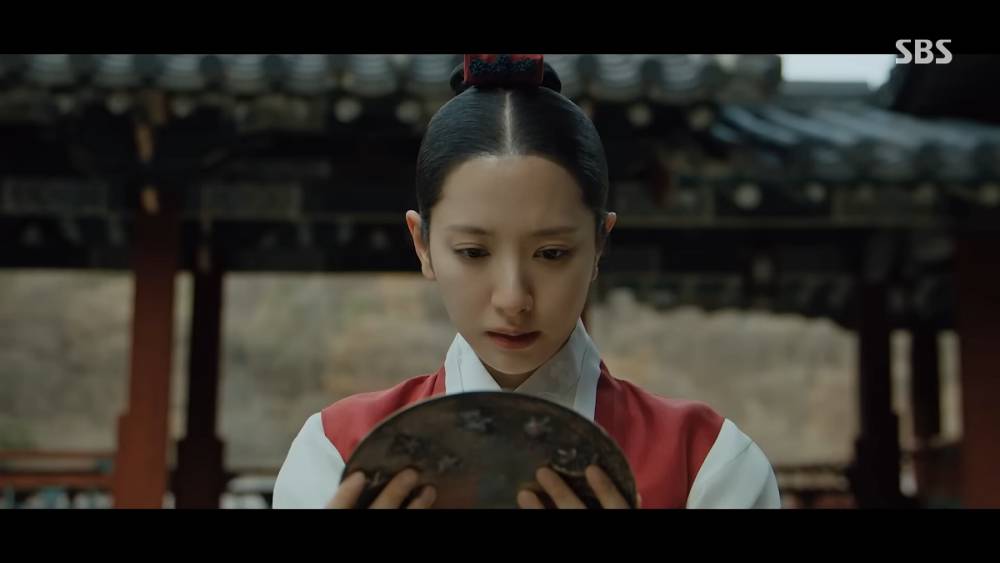 cuplikan drakor The Haunted Palace (youtube.com/SBSdrama.official)