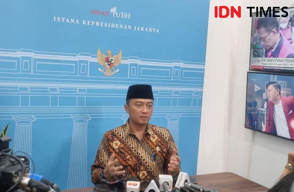 Mensesneg Rahasiakan Alasan Prabowo Minta Hasan Tetap Jadi Kepala PCO