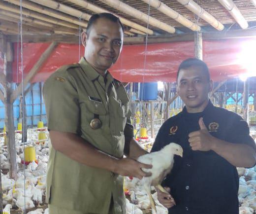 Atlet Binaraga Malang Dapat Bantuan Ayam dari Kades
