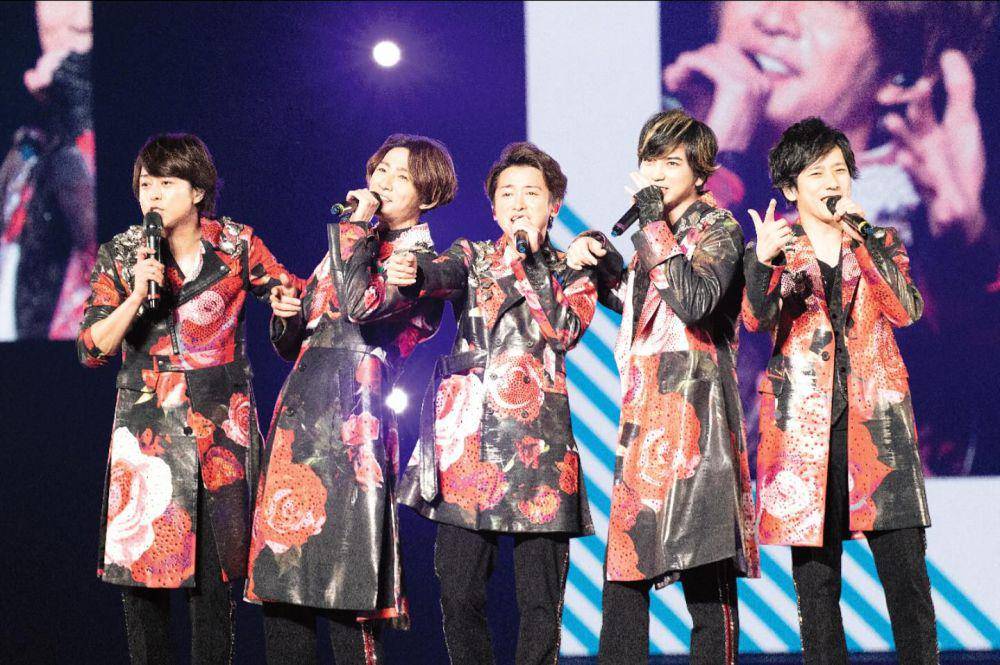 Grup JPop ARASHI (Instagram.com/arashi_5_official)