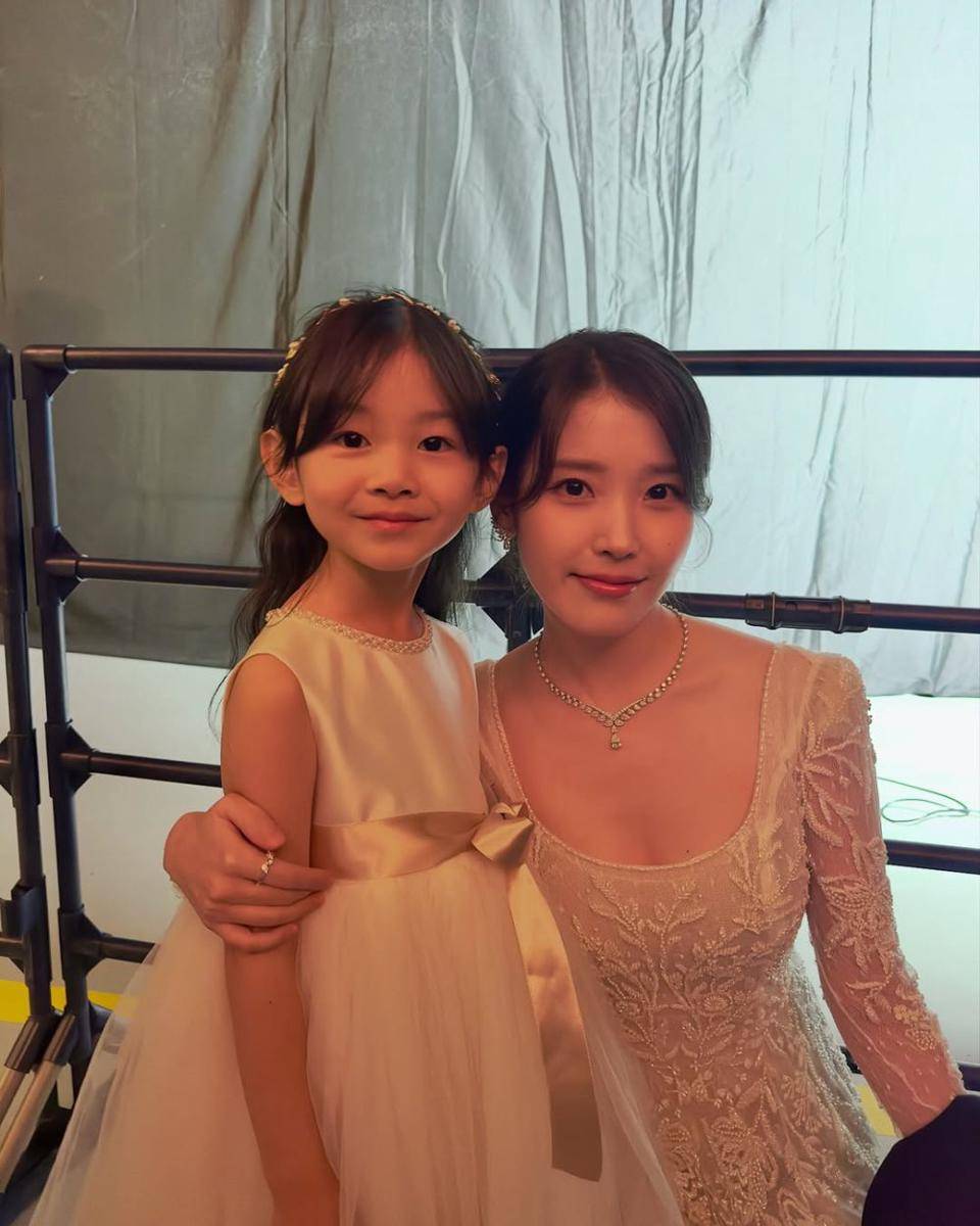 potret Shin Chae Rin dan IU (instagram.com/rin_190219)
