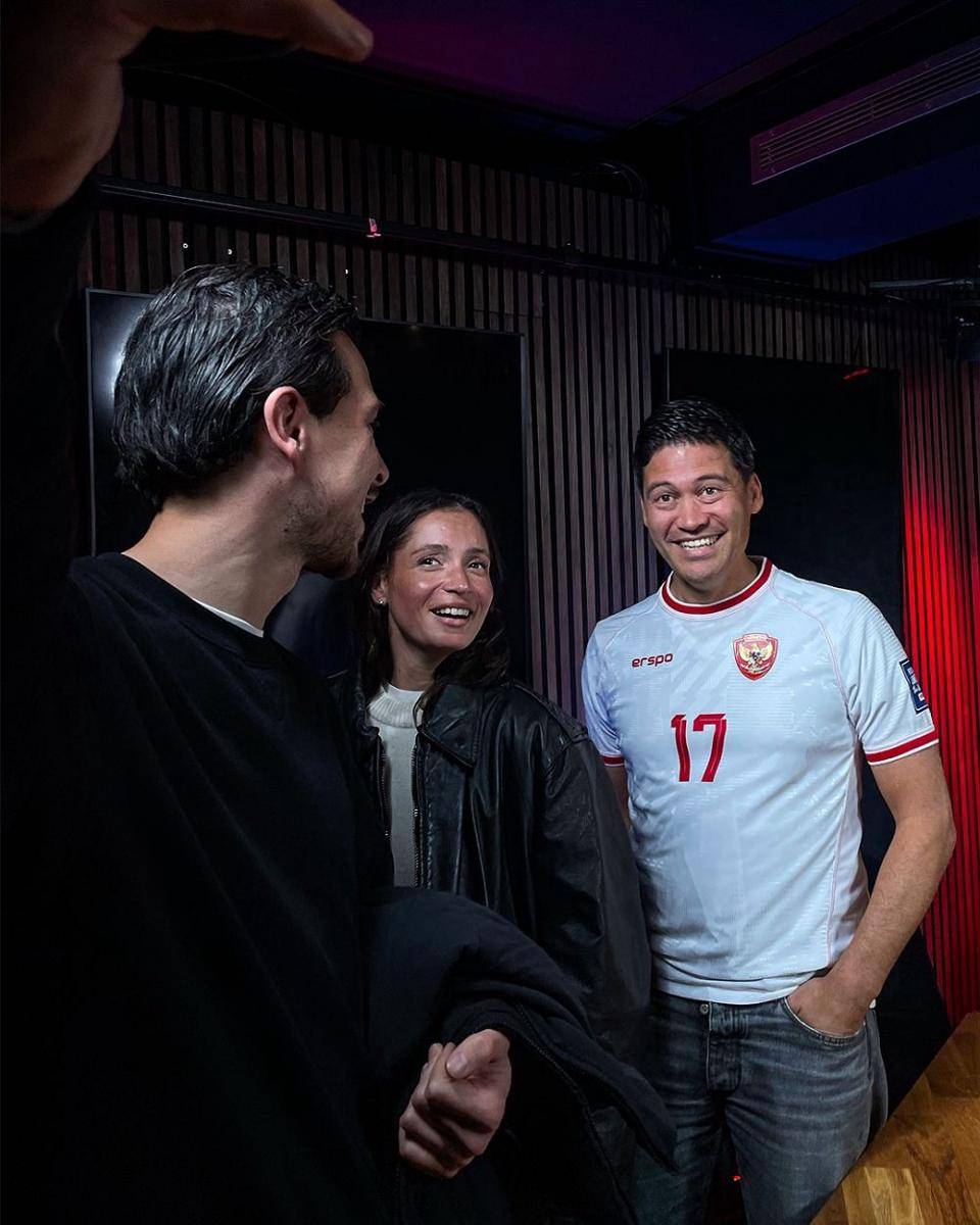 Thom Haye lamar kekasih (instagram.com/thomhaye)