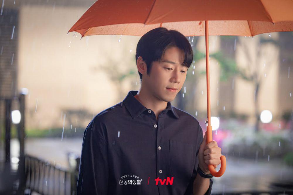 Jung Joon Won di KDrama Resident Playbook (instagram.com/tvn_drama)