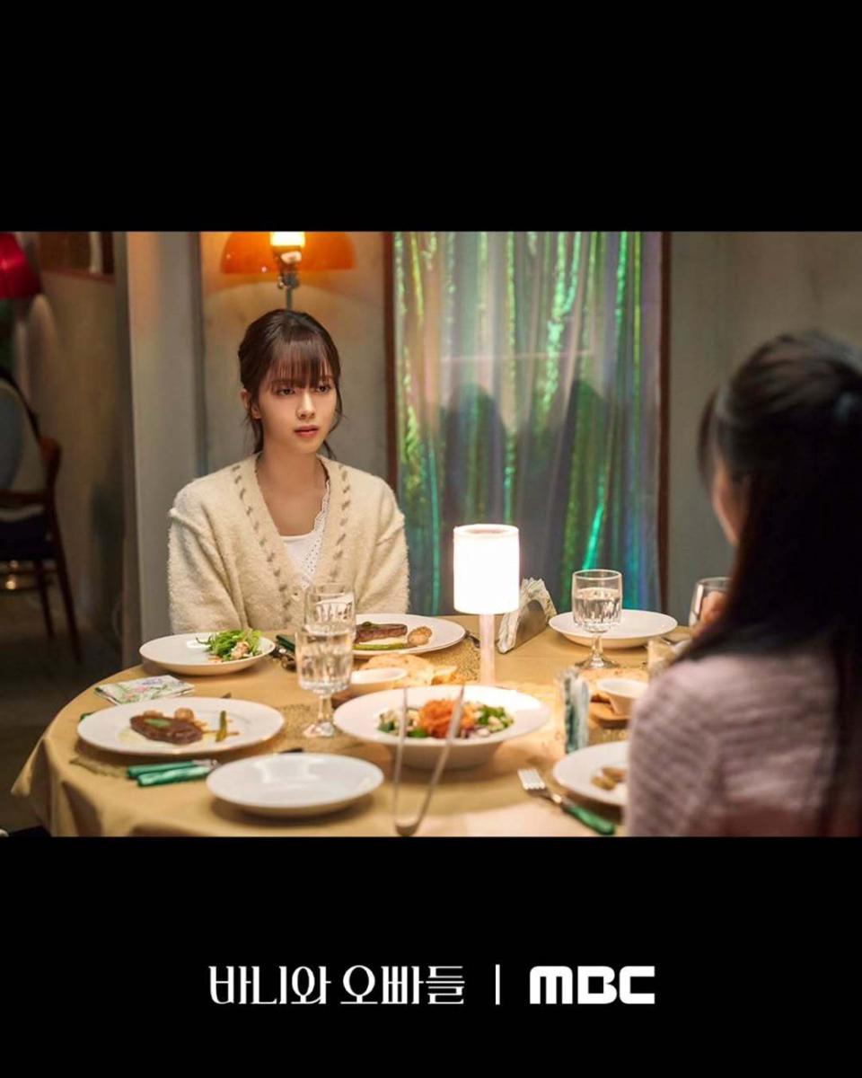 7 Kekecewaan Ban Hee Jin pada Hwang Jae Yeol di Drakor Crushology 101