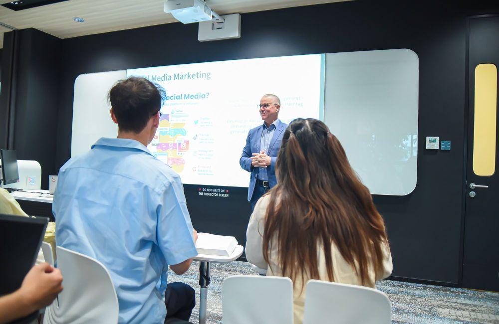 Potret sistem belajar mengajar di Deakin University Lancaster University Indonesia (DLI), Bandung, Jawa Barat. (dok. Deakin University Lancaster University Indonesia (DLI))