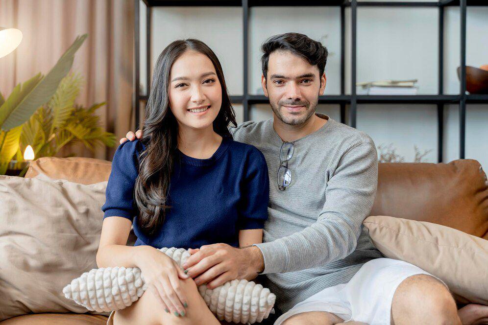 5 Alasan Suami Istri Butuh Waktu Sendiri biar Gak Gampang Bosan