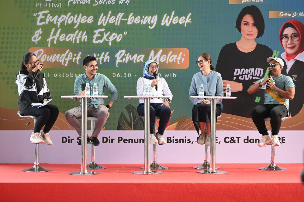 Direktur Keuangan Pertamina sekaligus Ketua PERTIWI Emma Sri Martini. (dok. Pertamina)