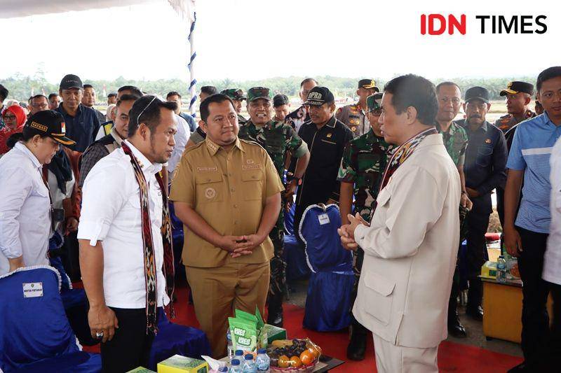 Mentan RI, Andi Amran Sulaiman berdialog Gubernur Kaltim Rudy Mas’ud dan Bupati PPU Mudyat Noor (IDN Times/Ervan)