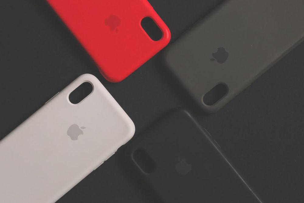 5 Kelebihan dan Kekurangan Tidak Pakai Case HP
