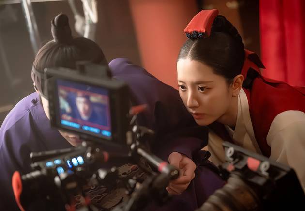 still cut drama Korea The Haunted Palace (dok. SBS/The Haunted Palace)