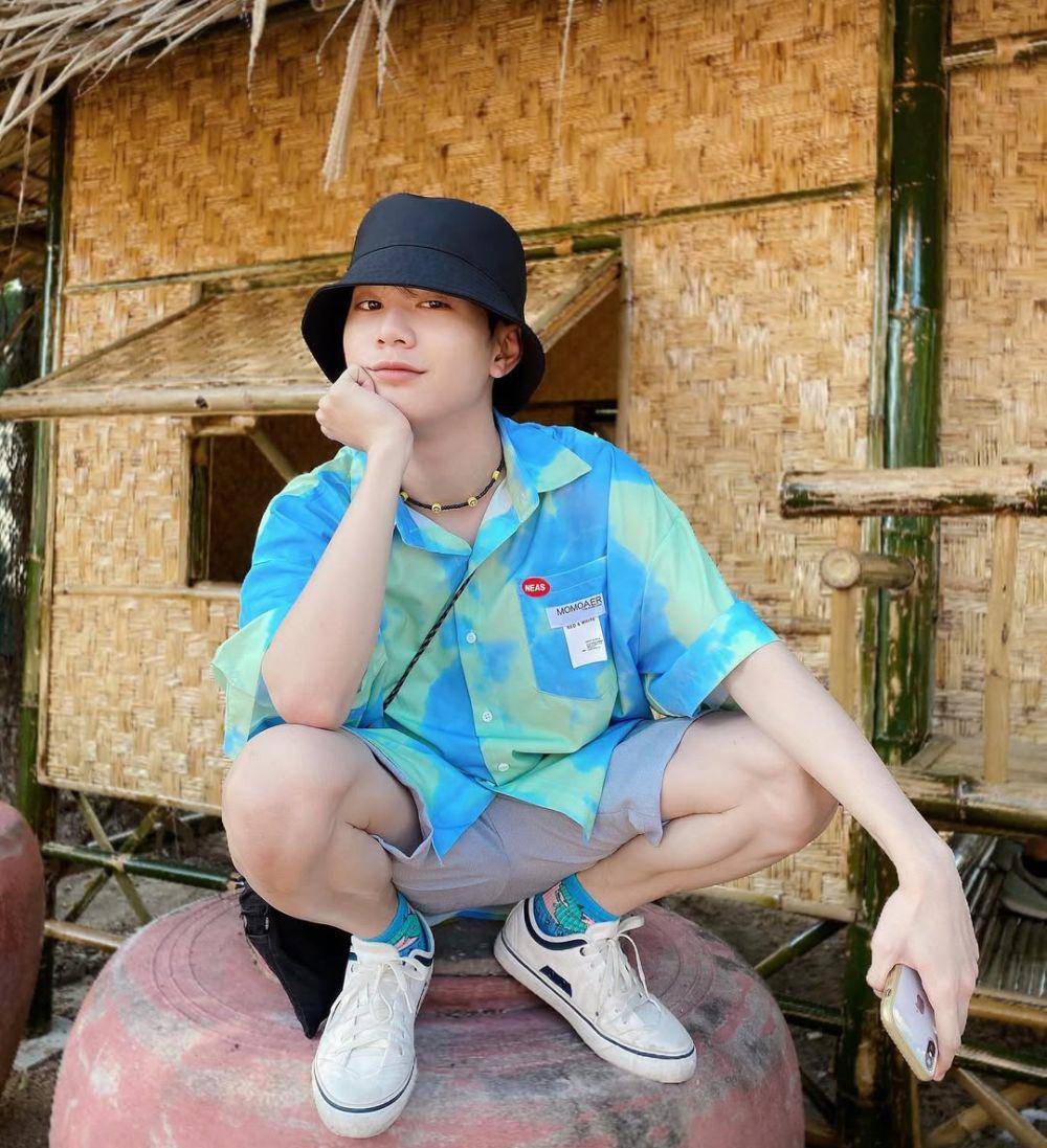 OOTD ala Tonliew Methaphat (instagram.com/tonliew.mtp)