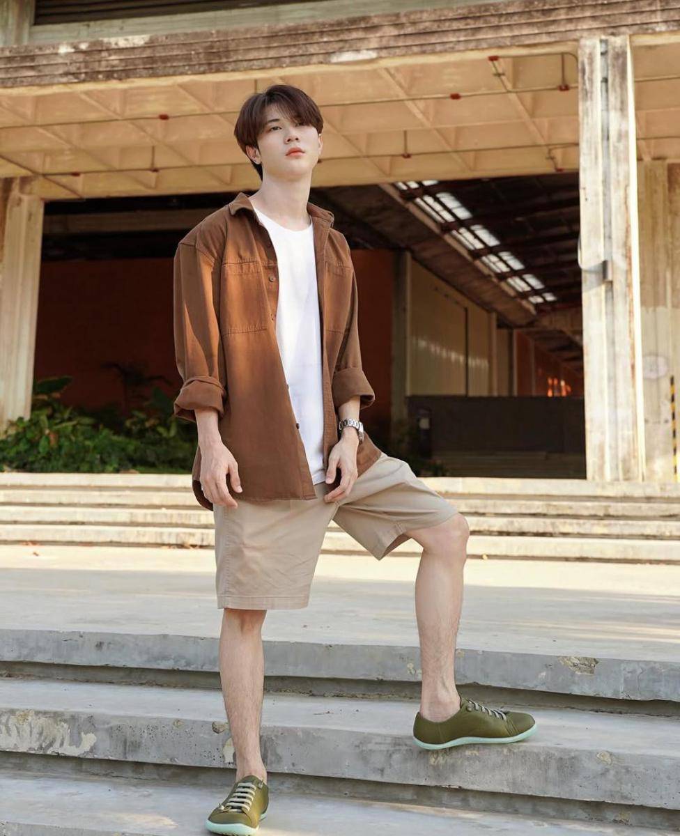 OOTD ala Tonliew Methaphat (instagram.com/tonliew.mtp)