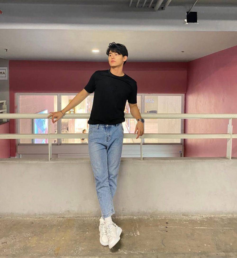 OOTD ala Ja Phachara (instagram.com/jjaajaaaa)