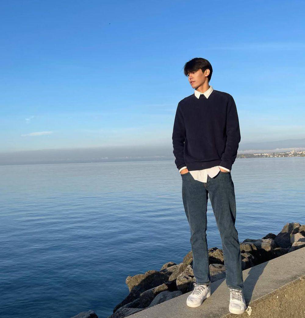 OOTD ala Ja Phachara (instagram.com/jjaajaaaa)