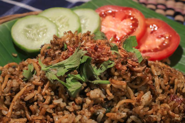 Perbedaan Nasi Mawut dan Magelangan yang Kerap Disamakan