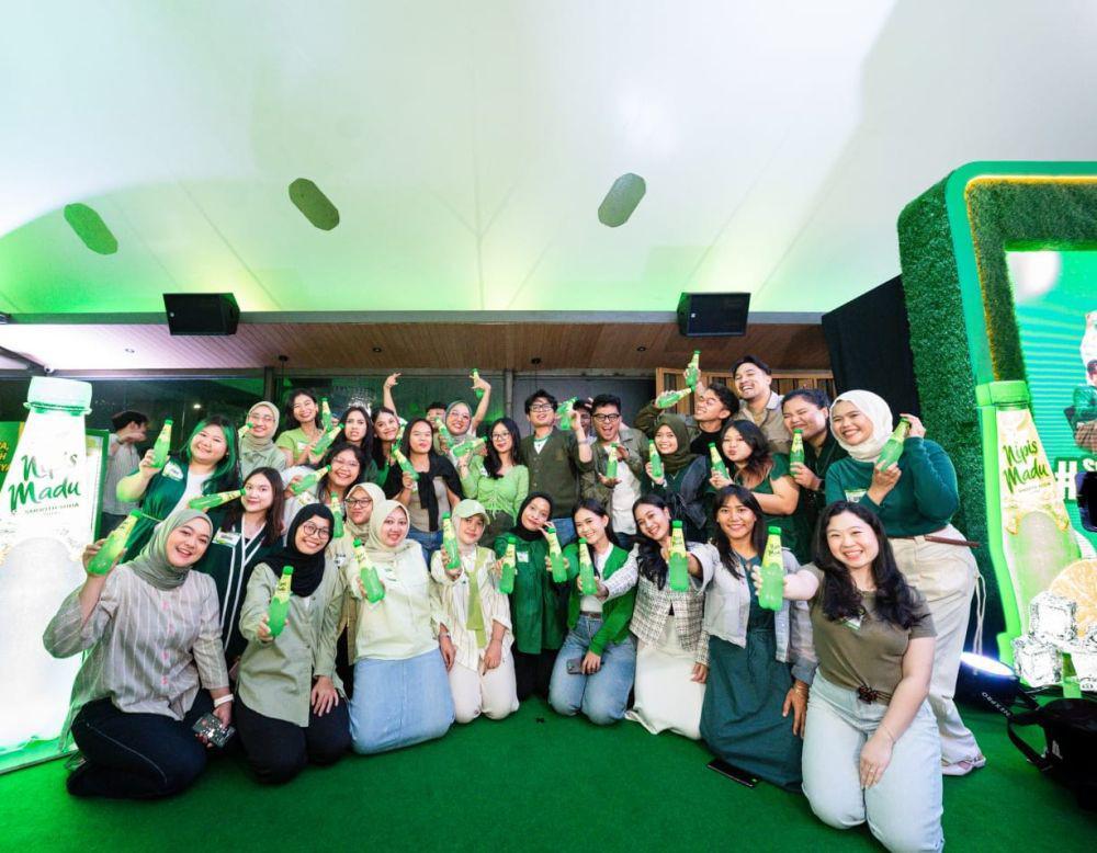 Nipis Madu Smooth Session: Fanmeeting Juicy Luicy Eksklusif Pertama!