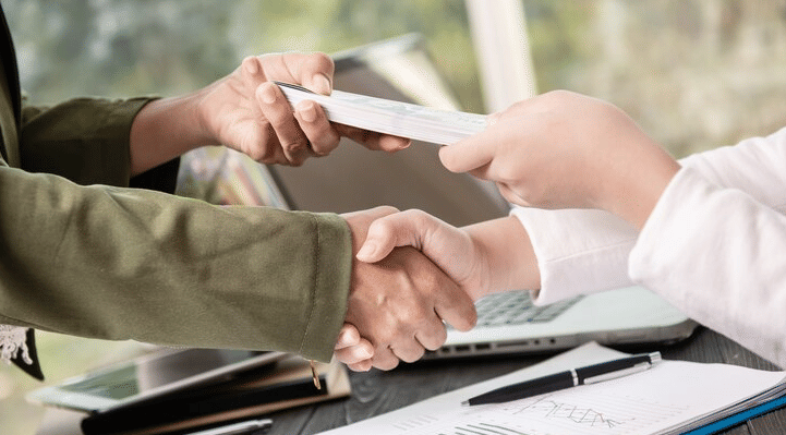 Uang Pisah adalah: Pengertian, Syarat, dan Cara Hitung