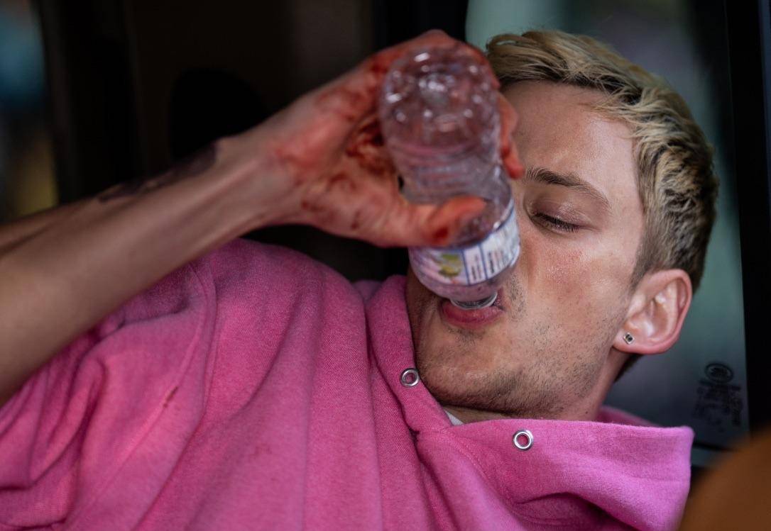 MV5BZDZhMDllZTYtZmRmYi00ZTA4LWFlODgtYWE1NjE3ZDU3NjViXkEyXkFqcGc@._V1_.jpg