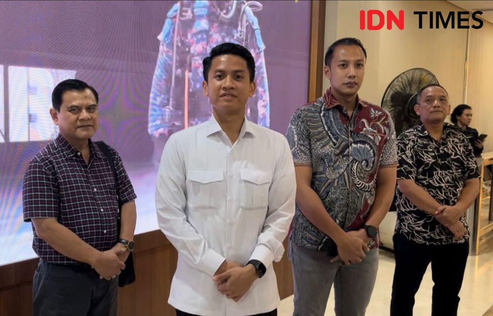 Keluarga Bawa Ijazah Asli Jokowi ke Bareskrim