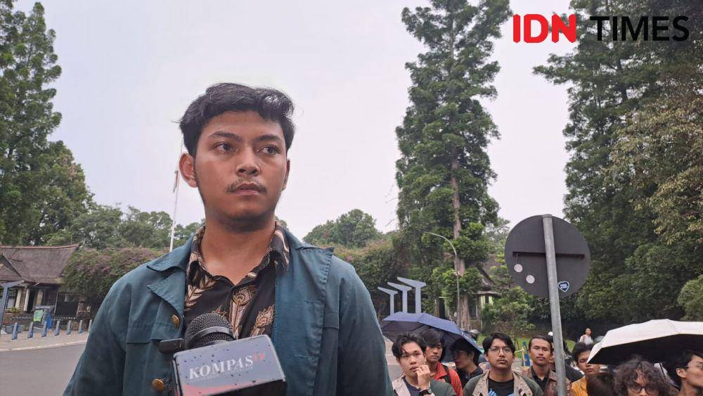 Ketua KM ITB, Farell Faiz saat ditemui di ITB, Sabtu (10/5/2025) (IDN Times/Azzis Zulkhairil)