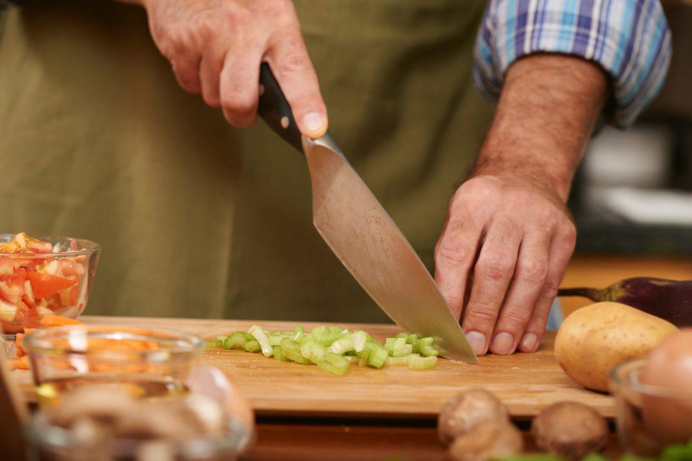 5 Tips Memilih Pisau Dapur Sesuai Kebutuhan dan Gaya Memasak