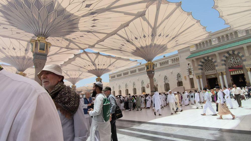 Ratusan Ribu Jamaah Calon Haji Berbagai Negara Padati Masjid Nabawi