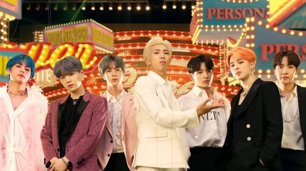 cuplikan MV Boy With Luv milik BTS (youtube.com/HYBELABELS)