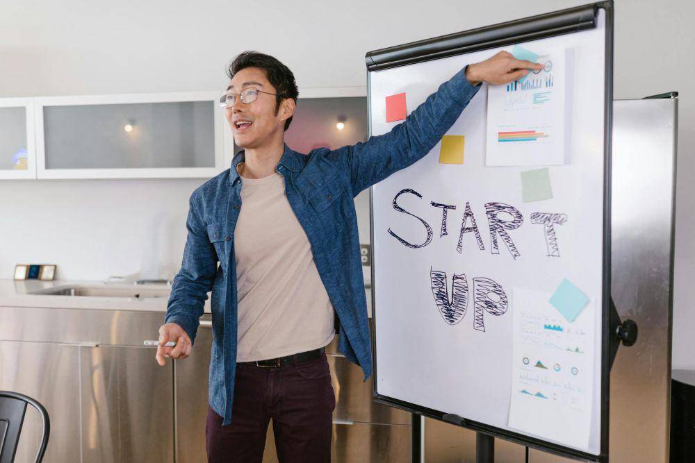ilustrasi pengembangan diri (pexels.com/RDNE Stock project)