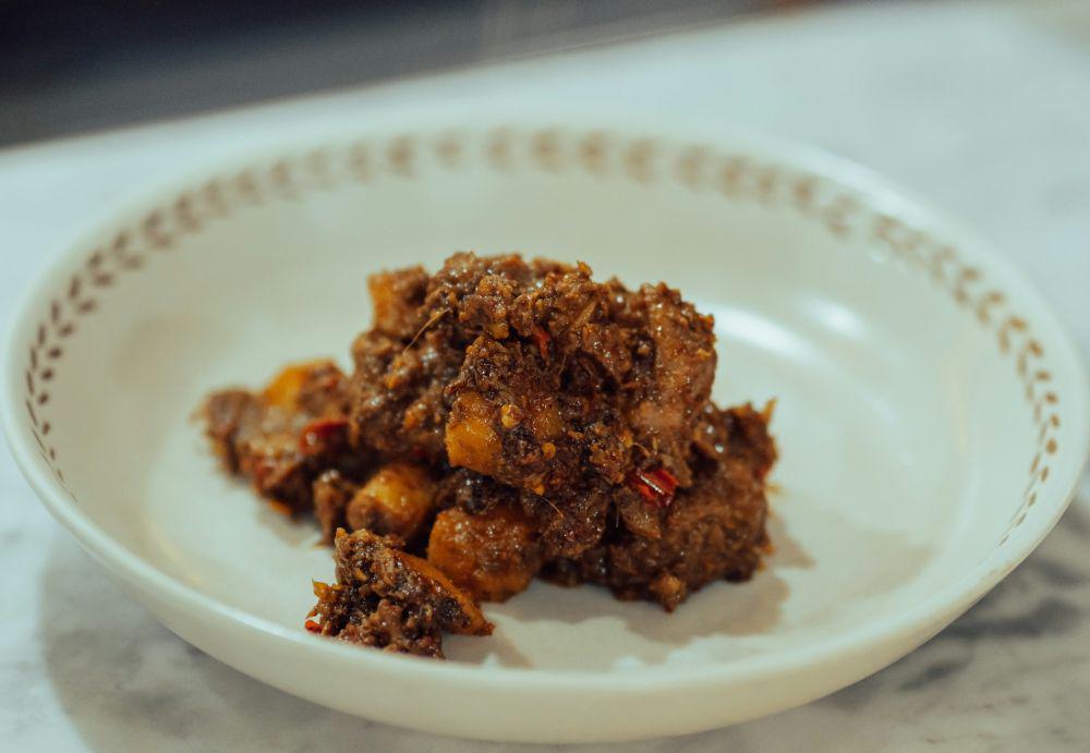 Resep Rendang Daging Bumbu Jawa yang  Empuk Dengan Bumbu Gurih Manis