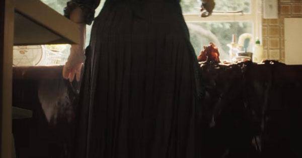 Wastafel mengeluarkan banjir darah - The Conjuring: Last Rites
