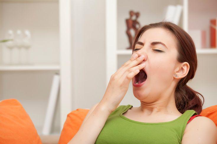 5 Alasan Ilmiah Mengapa Kamu Mengeluarkan Air Mata saat Menguap