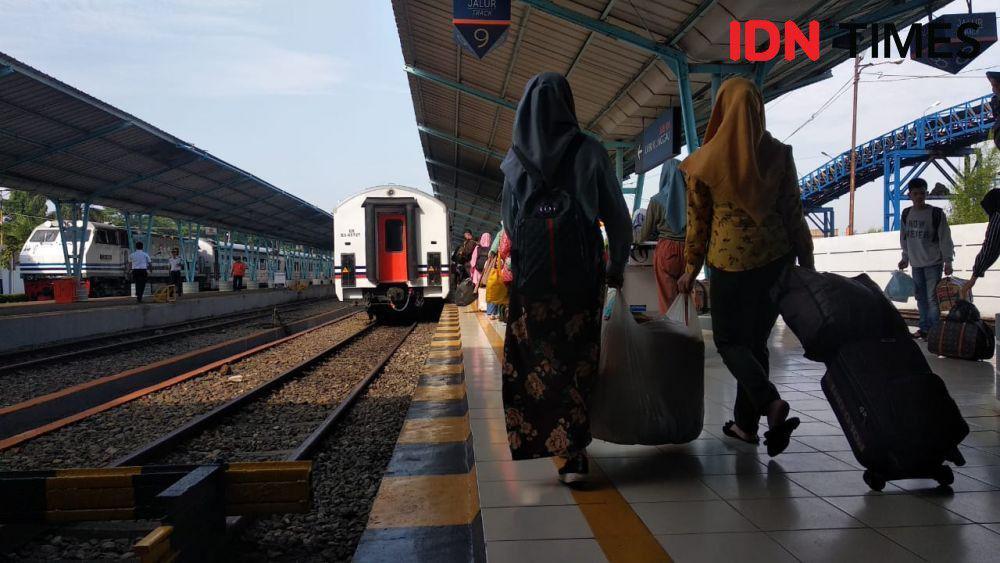 KAI Siapkan 11.870 Tiket untuk  Libur Panjang Akhir Mei 2025