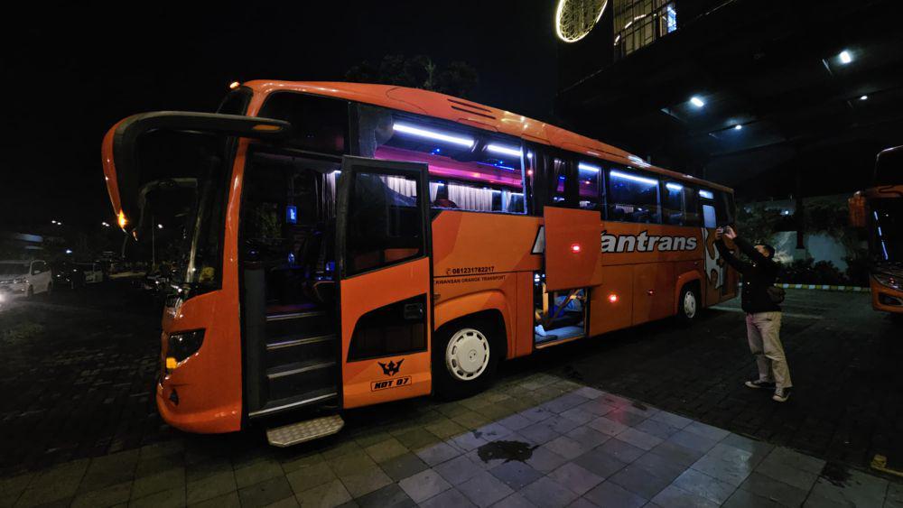 Bus Persik Kediri Dilepari Batu Usai Laga Lawan Arema FC