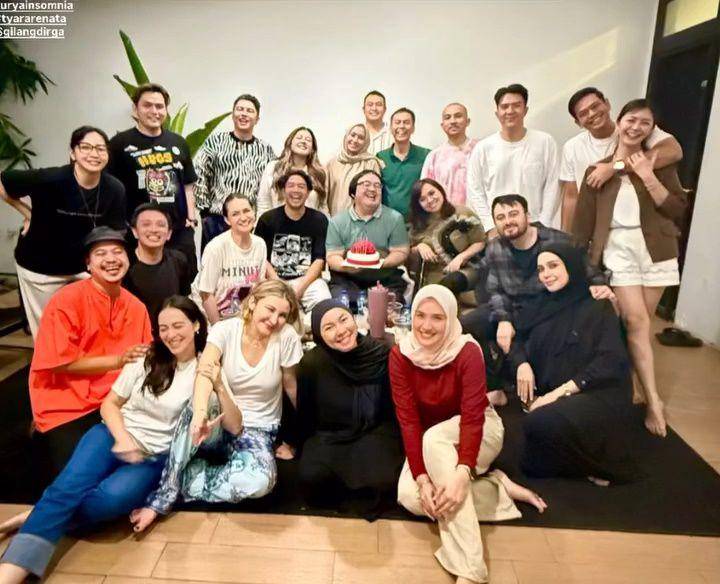 reuni pemain Sketsa (instagram.com/lifeoflolitanyc)